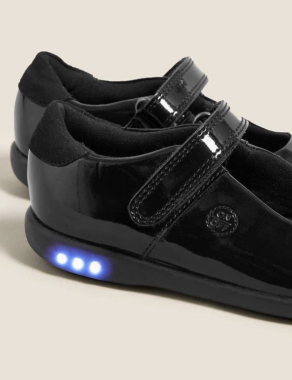 M&S Collection Footwear Kids' Leather Flashing Light School Shoes (8 Small - 1 Large) 5 M&S Collection Footwear Kids' Leather Flashing Light School Shoes (8 Small - 1 Large) - Image 3