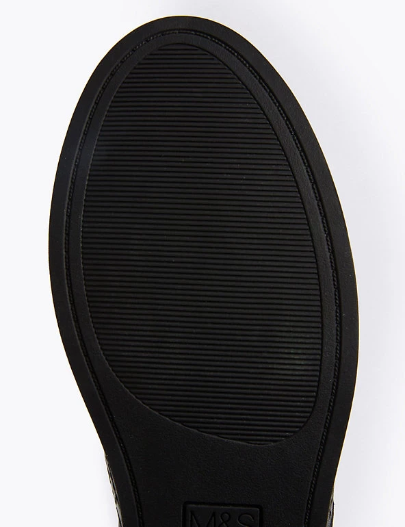 M&S Collection Kids’ Leather Lace-up Brogues School Shoes (13 Small - 7 Large) 7 M&S Collection Kids’ Leather Lace-up Brogues School Shoes (13 Small - 7 Large) - Image 5